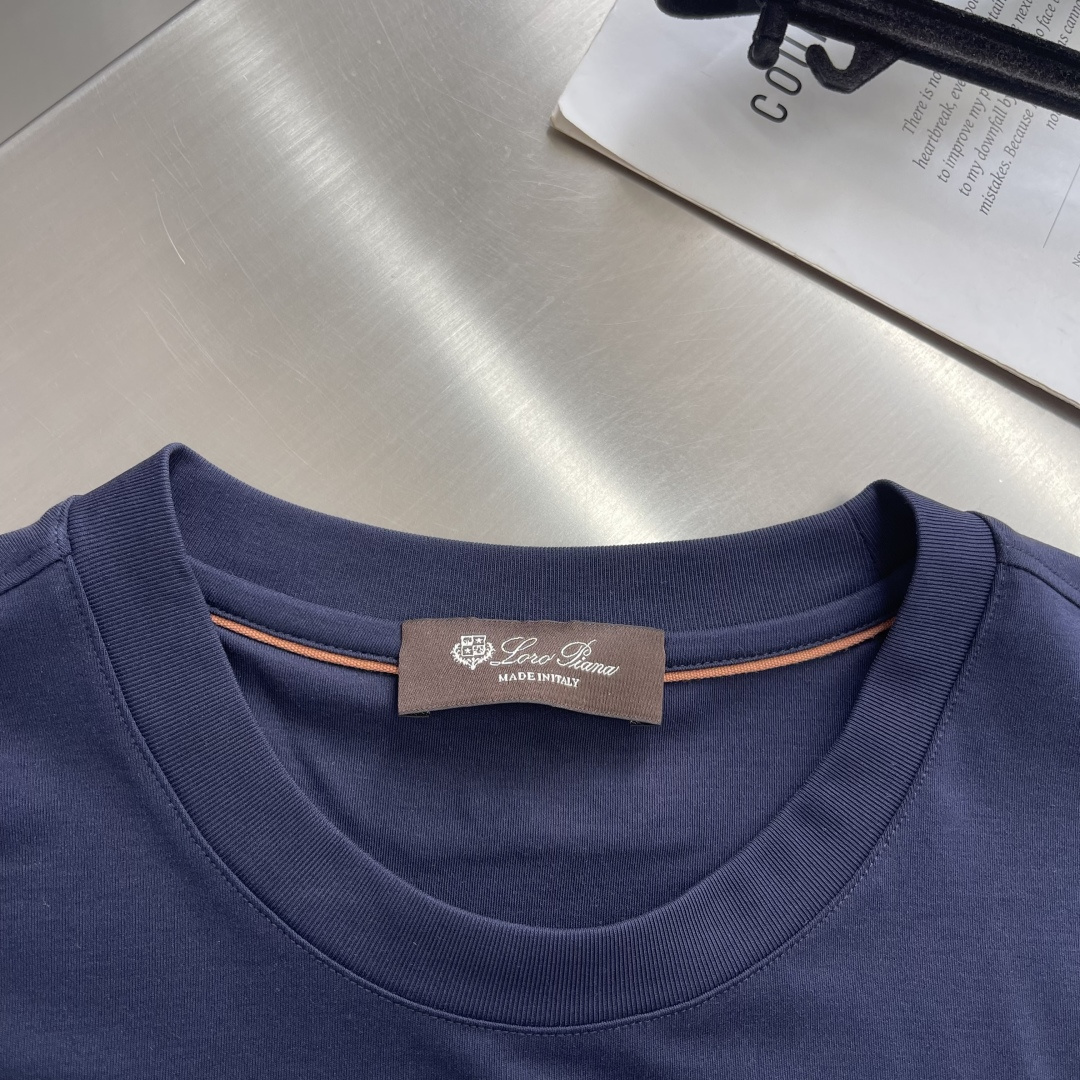 -Loro Piana 2026ss新款纯色圆领短袖T恤， 百搭款式 任何人都可以轻松驾驭 面料全订制 