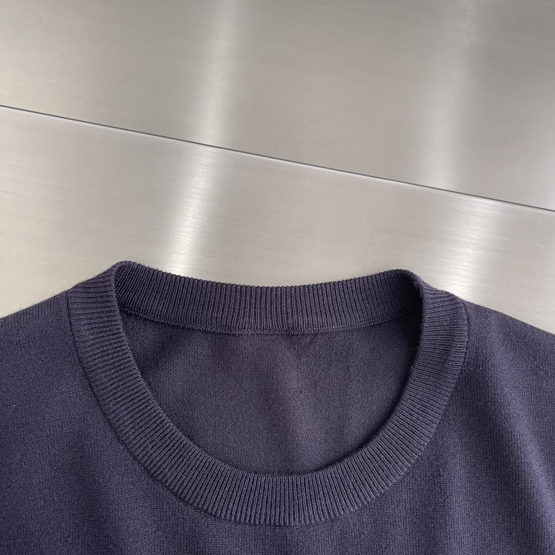 -TB 26SS后背小马 圆领短袖棉沙线精仿 把美式学院风焊在身上的针织短袖🎾 谁能拒绝一件自带高级感的