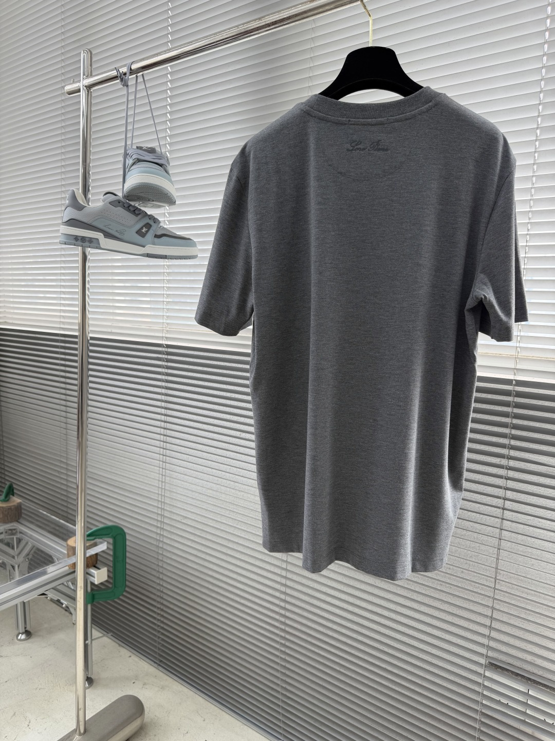 -Loro Piana 2026ss新款纯色圆领短袖T恤， 百搭款式 任何人都可以轻松驾驭 面料全订制 