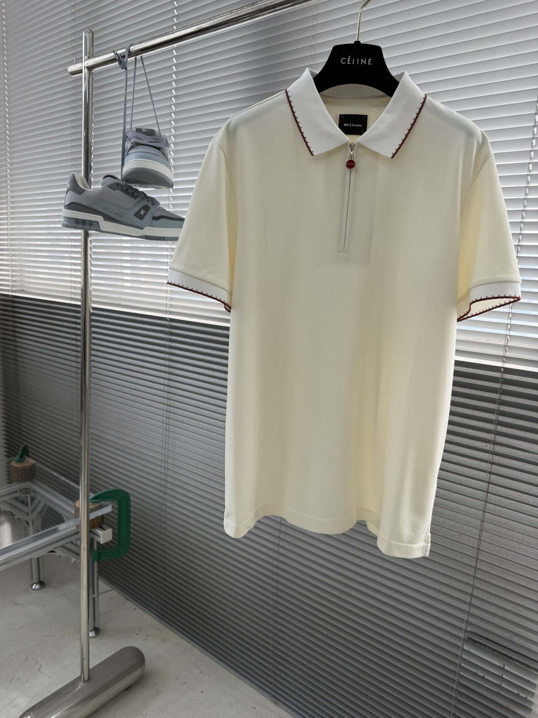 -Kiton 2026ss春夏新款男士半拉链套头短袖针织衫POLO，经过特殊浇洗工艺处理，手感柔软且质感