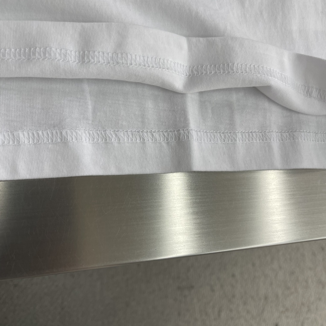 -Alexander Wang 徽标刺绣坎肩背心定制高支长绒棉 细腻柔软 舒适亲肤 以纯净无杂的本白为底