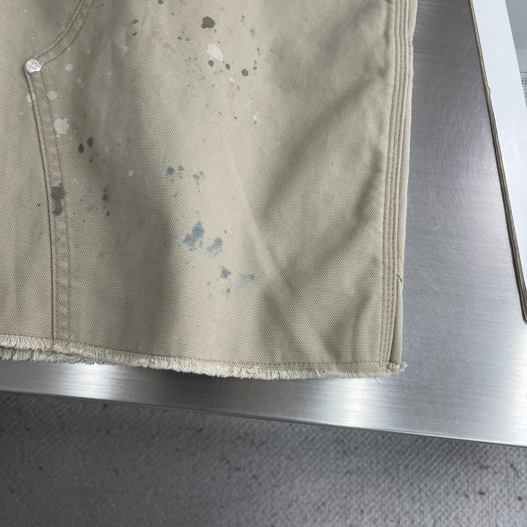 -CH 克罗心 泼墨工装短裤 | 低调奢华，细节控的终极选择​​专为追求个性与质感的你打造经典工装剪裁​