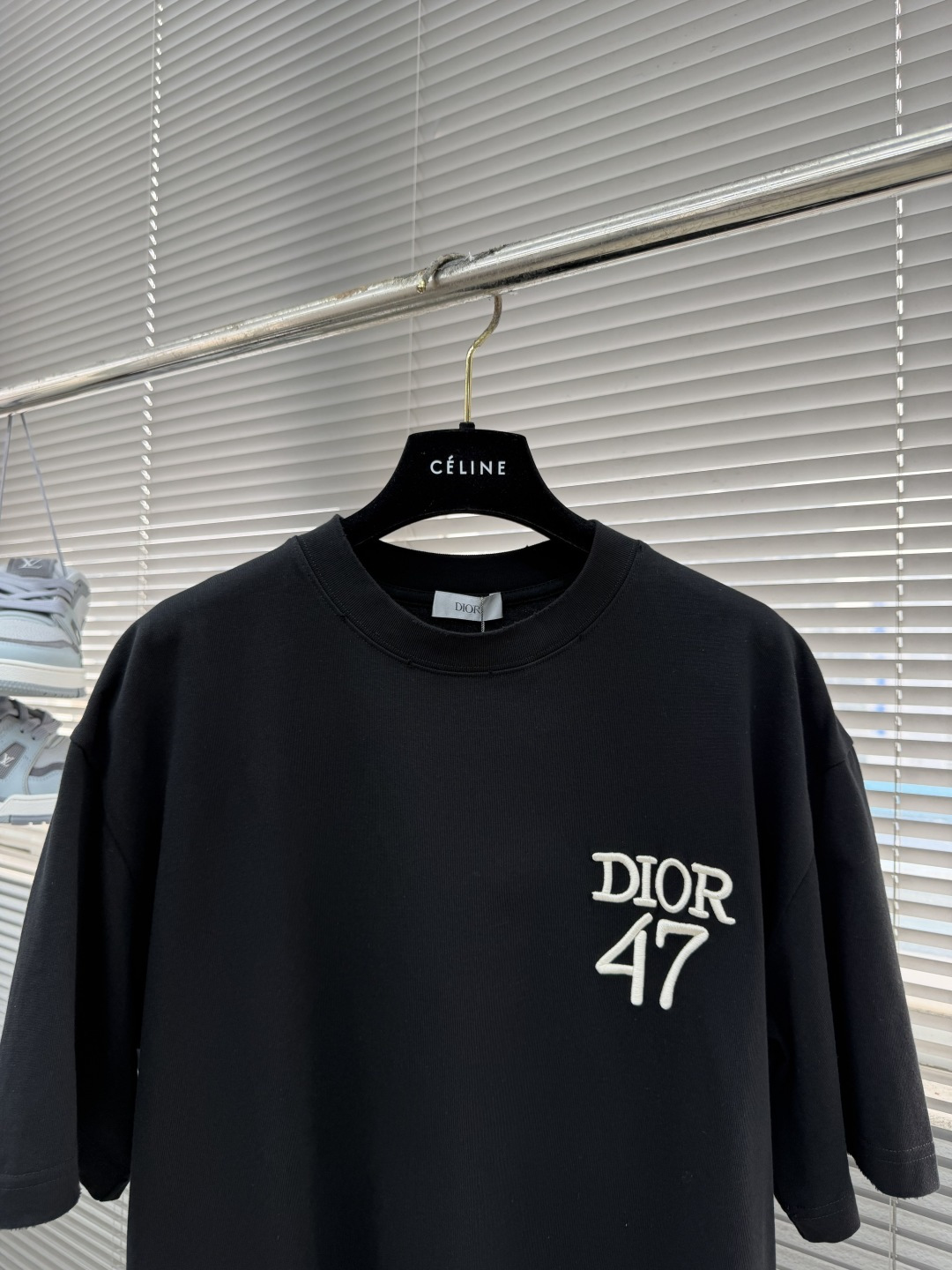 -Dio    47字母后背条纹短袖T恤百分百棉 采用280g 高端进口纯棉双纱面料  添加手感与固定衣
