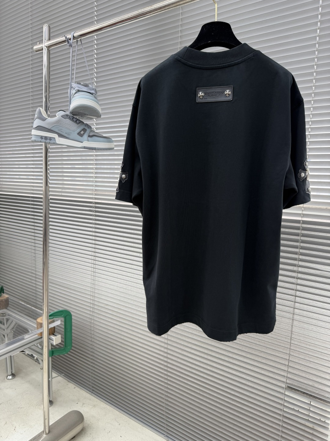 -CH 克罗心 十字架✝️元素短T纯棉高克重材质柔软洗水，舒适，质感足重工皮logo搭配柜柜感拉满爆款延