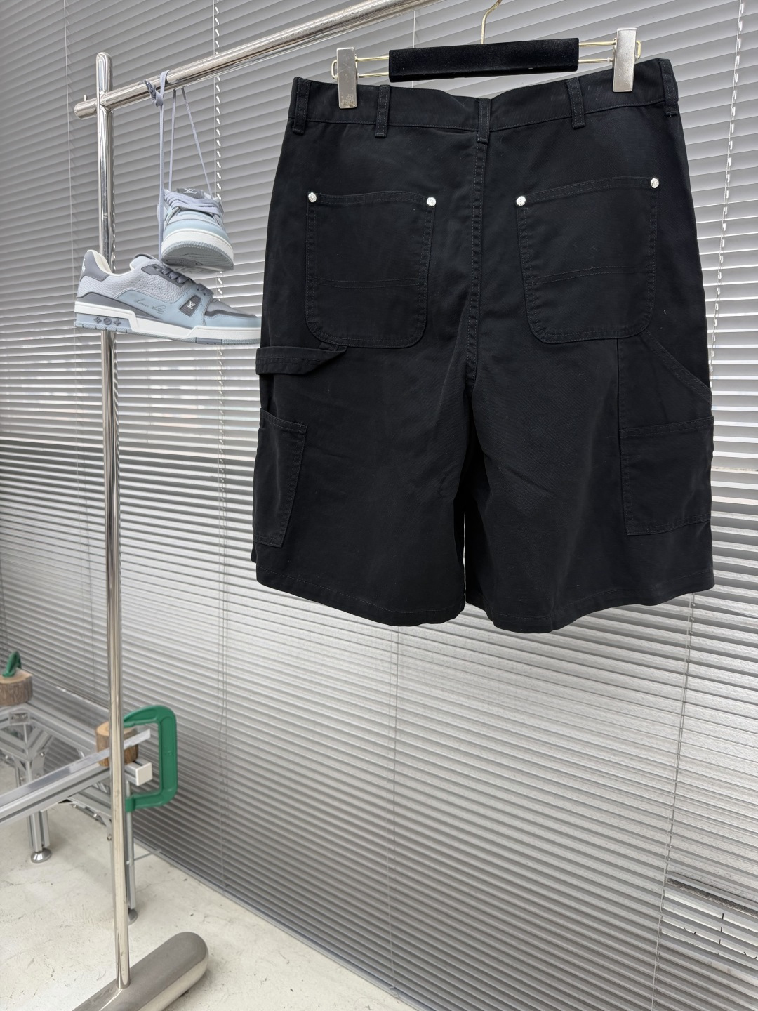 -CH 克罗心 泼墨工装短裤 | 低调奢华，细节控的终极选择​​专为追求个性与质感的你打造经典工装剪裁​