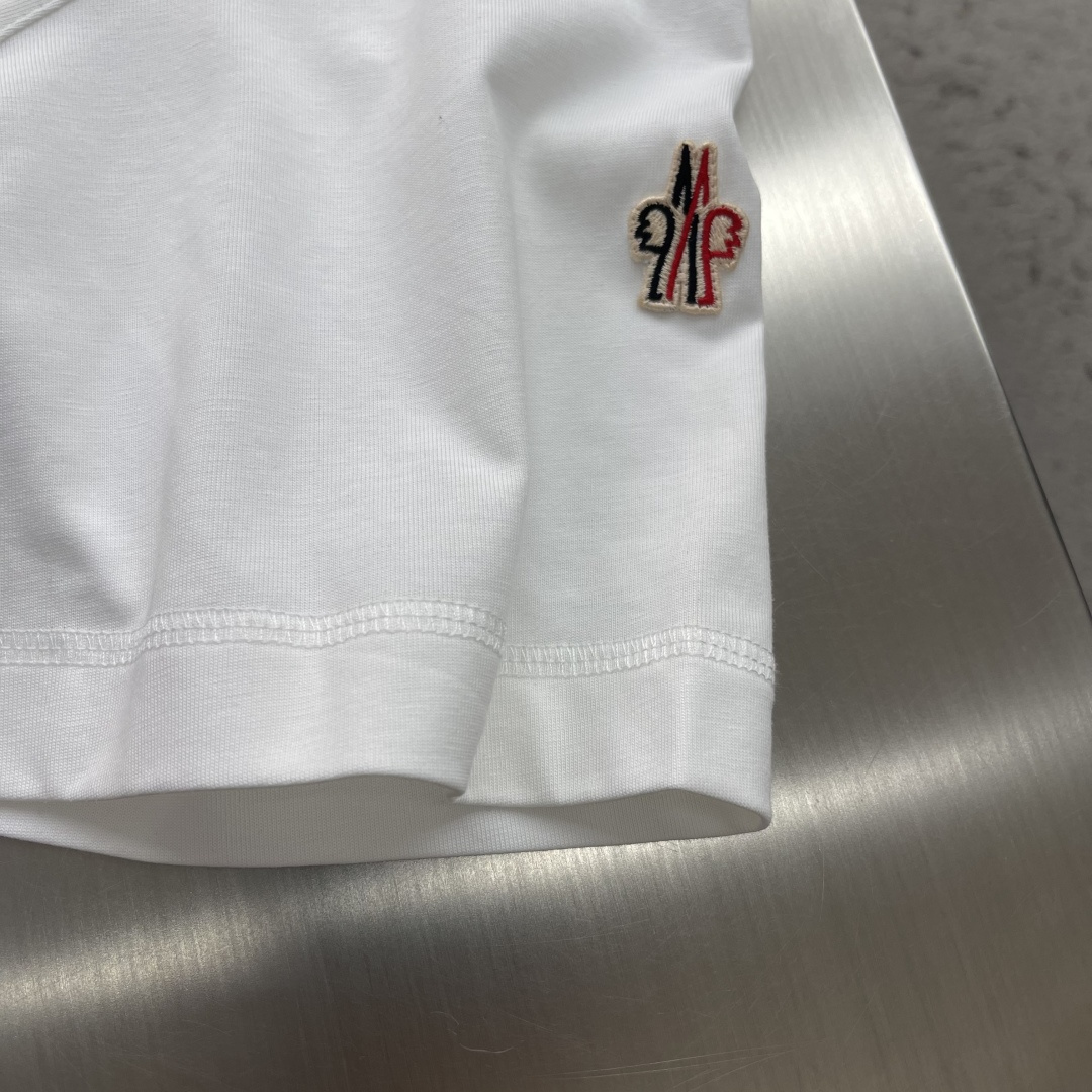 -mon 280克圆领短袖T恤经典胸口多功能性口袋设计，LOGO品牌章仔设计标识官方同步 高版本 高品质