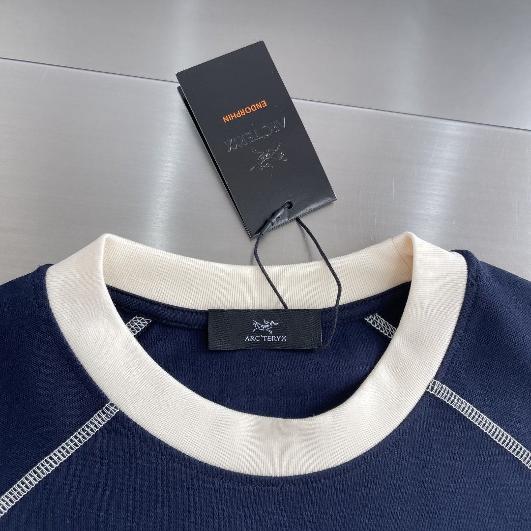 -🐦 鸟家 明线拼接刺绣短袖T恤 采用270克全棉40支双股爽滑透气排汗面料，原版订染布料，全身按四针六