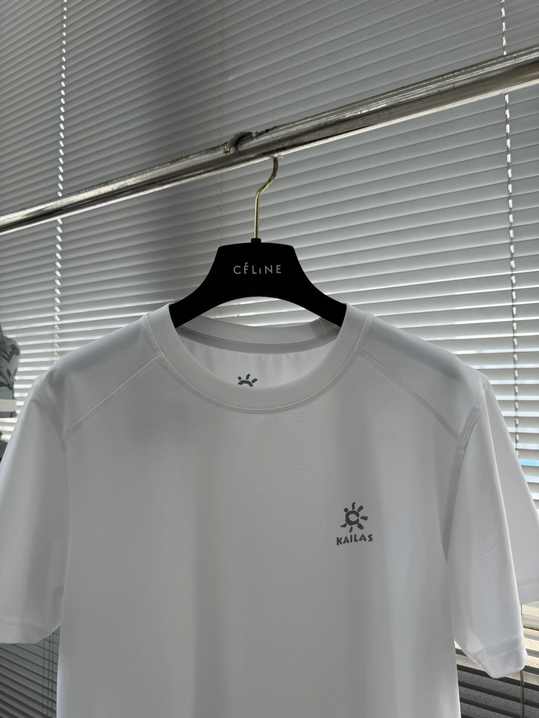 -KAILAS/凯乐石 男女印花LOGO速干圆领T恤情侣款透气运动圆领短袖户外与城市的双重舒适之选核心定