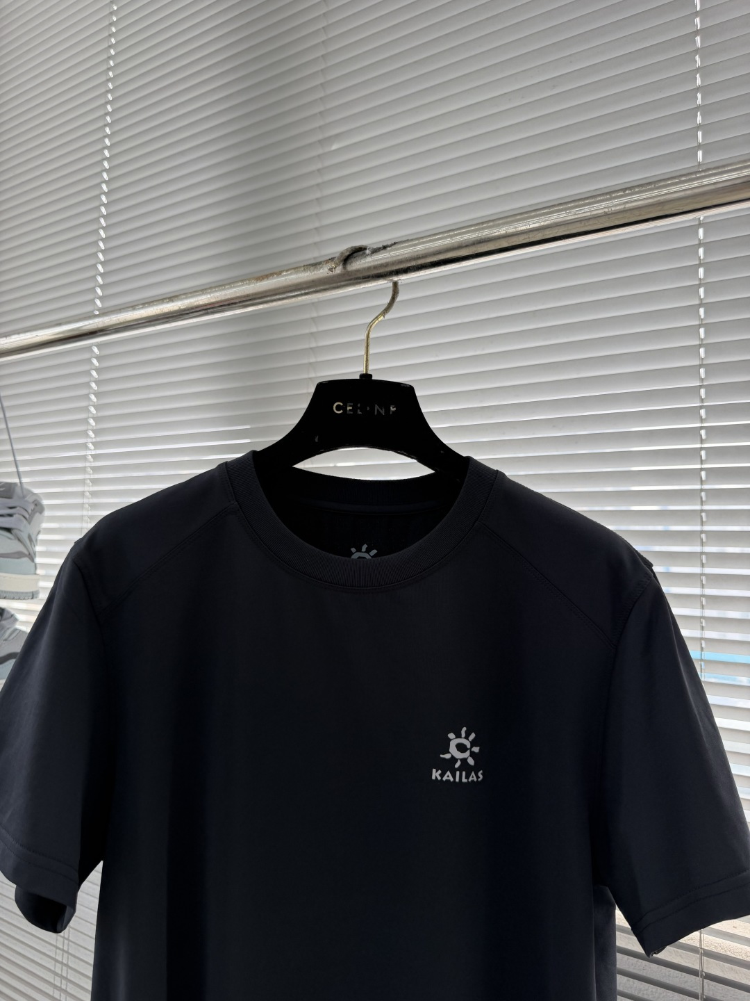 -KAILAS/凯乐石 男女印花LOGO速干圆领T恤情侣款透气运动圆领短袖户外与城市的双重舒适之选核心定