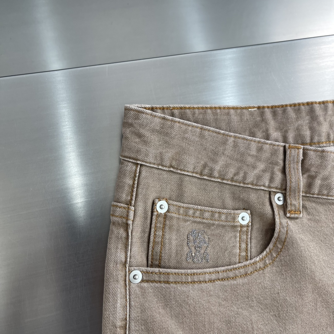 -BC 26春夏 美式复古咖色水洗牛仔裤男阿美咔叽小直筒牛仔男裤这款牛仔裤它的款式简约又百搭，怎么搭都不