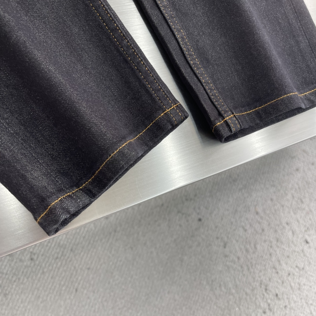 -Dio 26年春夏新款CD原身色薄款莱赛尔小直筒牛仔裤！利落剪裁，经典永不过时，百搭有型，质感在线，穿