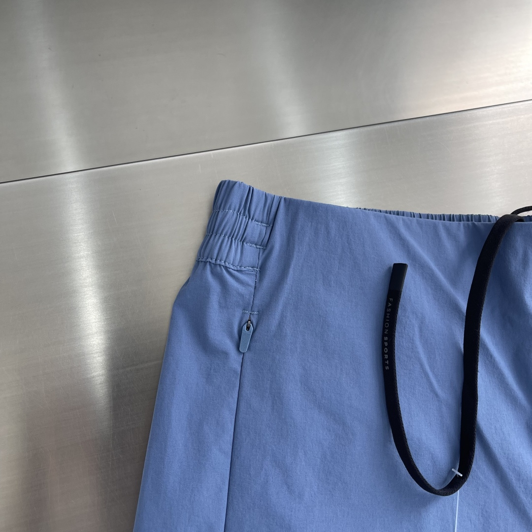 -🐦 鸟家 速干短裤刺绣LOGO，速干轻薄面料，宽松版型设计，两侧口袋拉链！！尺码：M-3XL