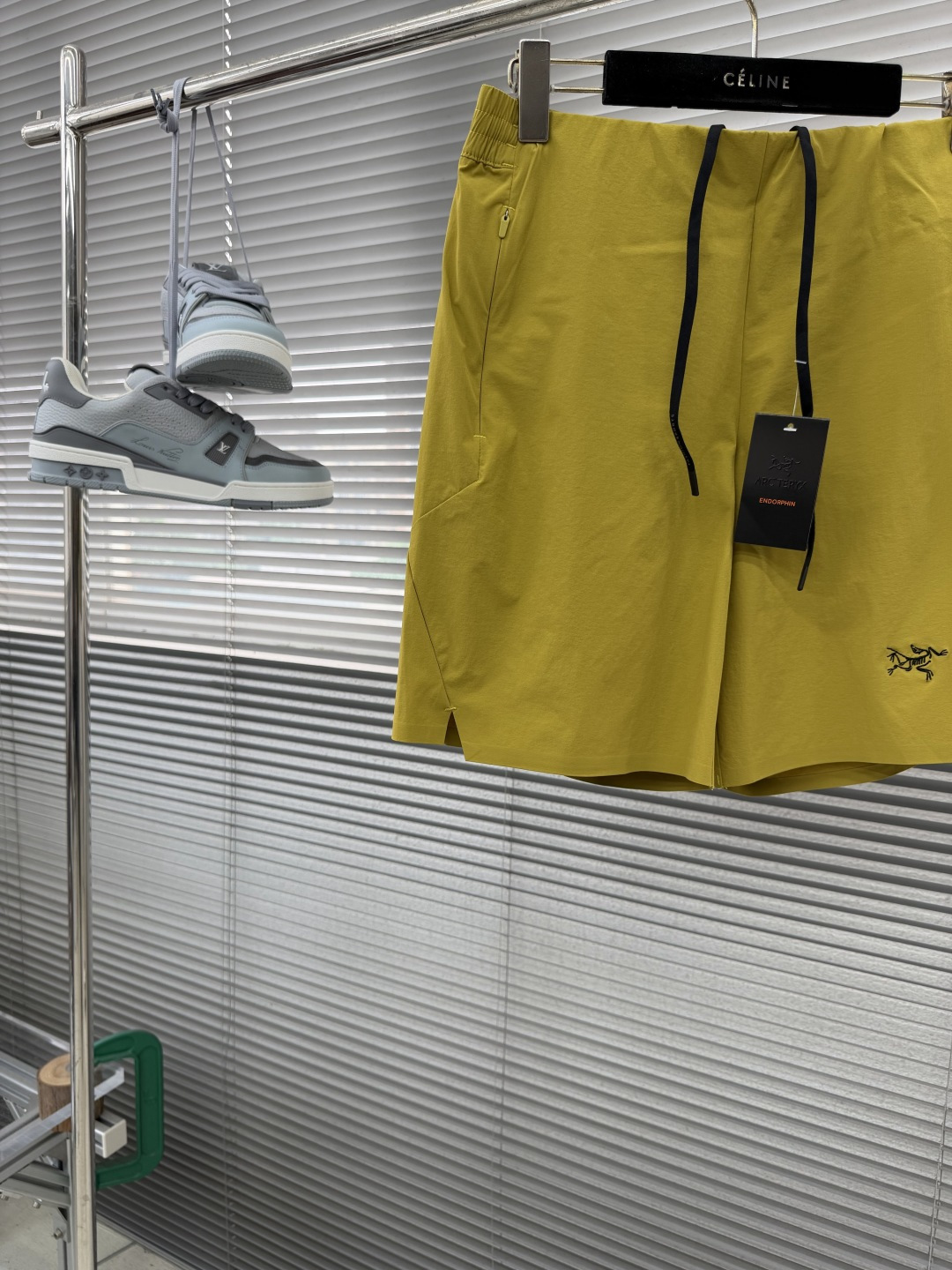 -🐦 鸟家 速干短裤刺绣LOGO，速干轻薄面料，宽松版型设计，两侧口袋拉链！！尺码：M-3XL