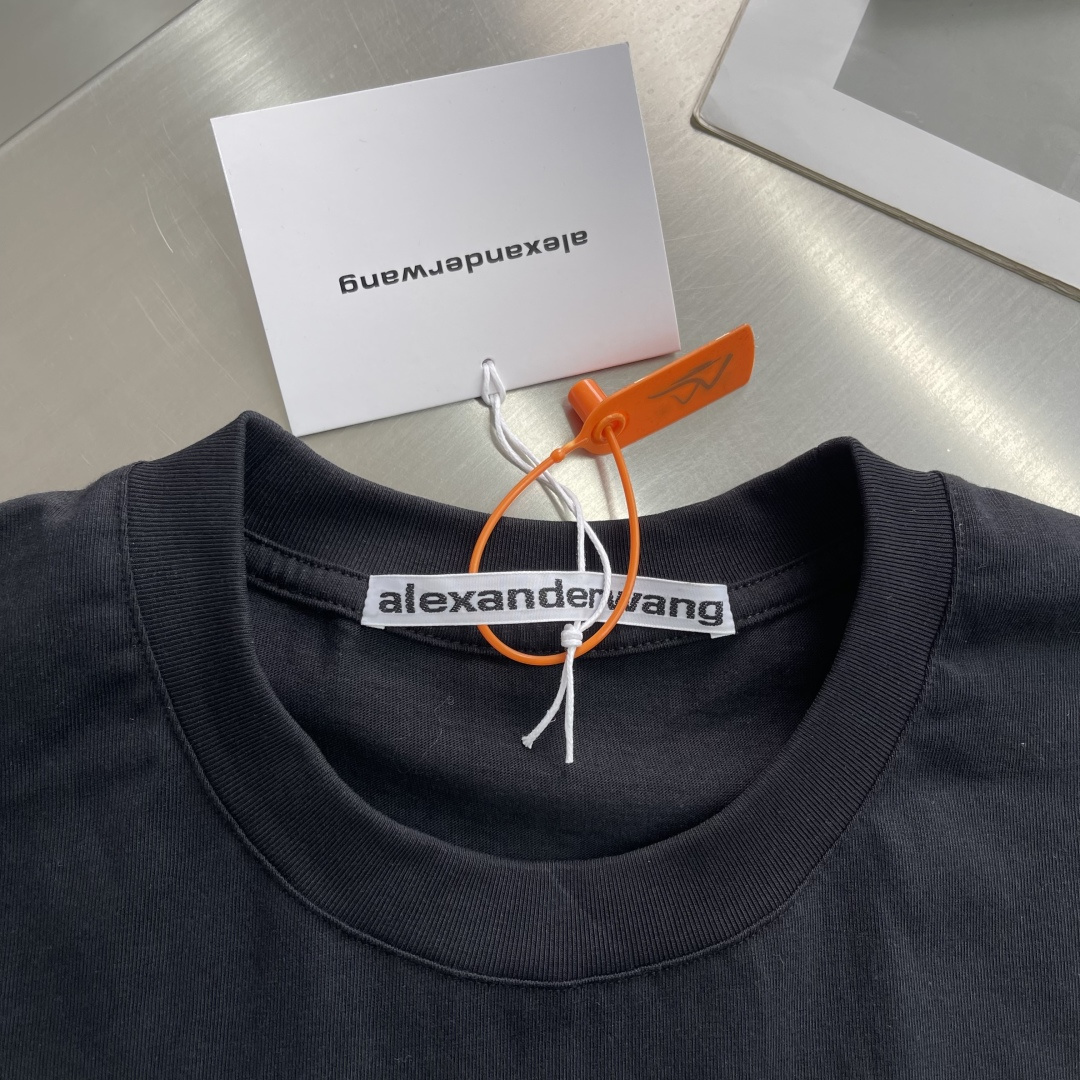 -Alexander Wang 徽标刺绣坎肩背心定制高支长绒棉 细腻柔软 舒适亲肤 以纯净无杂的本白为底