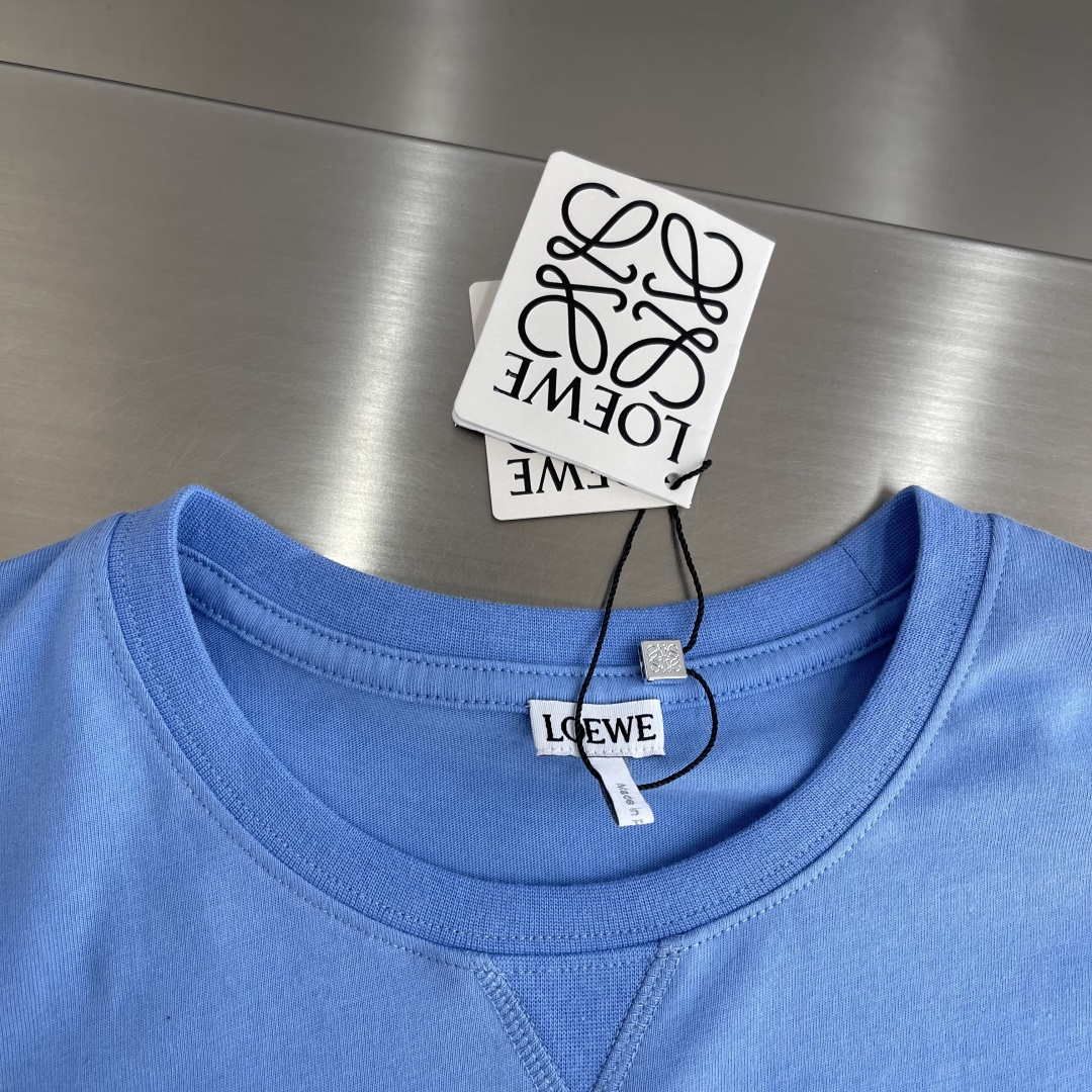 -LOEW Anagram刺绣T恤，100%纯棉材质，柔软亲肤，透气性超棒，春夏穿超舒服!胸前Anagr