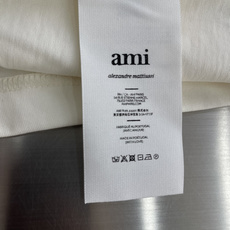-Ami Paris 字母印花箱型短袖定制云感呼吸棉,透气抗皱,舒适贴肤,一抹奶霜白惊艳亮相,法式 -Ami Paris 字母印花箱型短袖定制云感呼吸棉,透气抗皱,舒适贴肤,一抹奶霜白惊艳亮相,法式