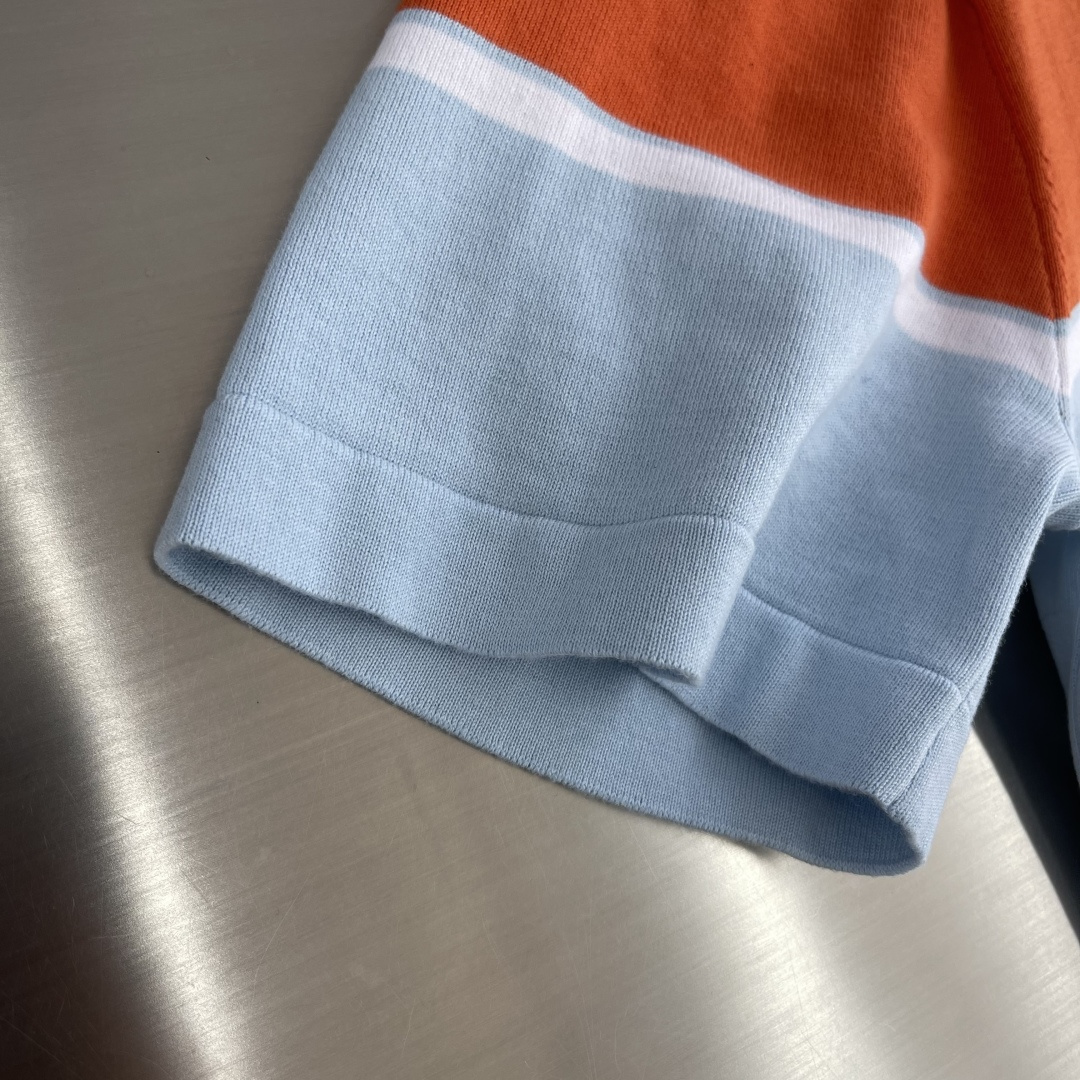 -驴牌 26ss新款圆领条纹拼色短袖 T恤 男款 高版本。码数：XS.S.M.L衣长68707274胸围