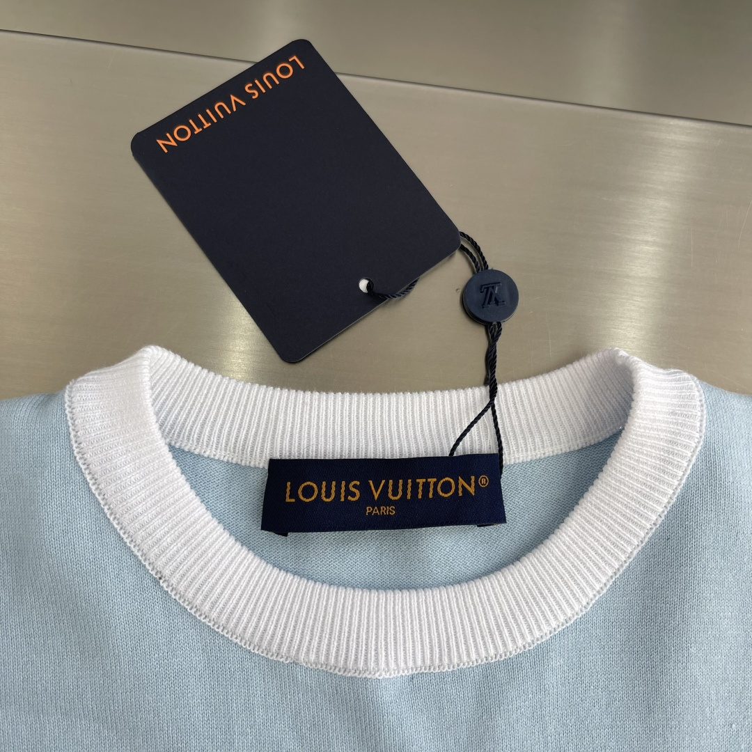 -驴牌 26ss新款圆领条纹拼色短袖 T恤 男款 高版本。码数：XS.S.M.L衣长68707274胸围