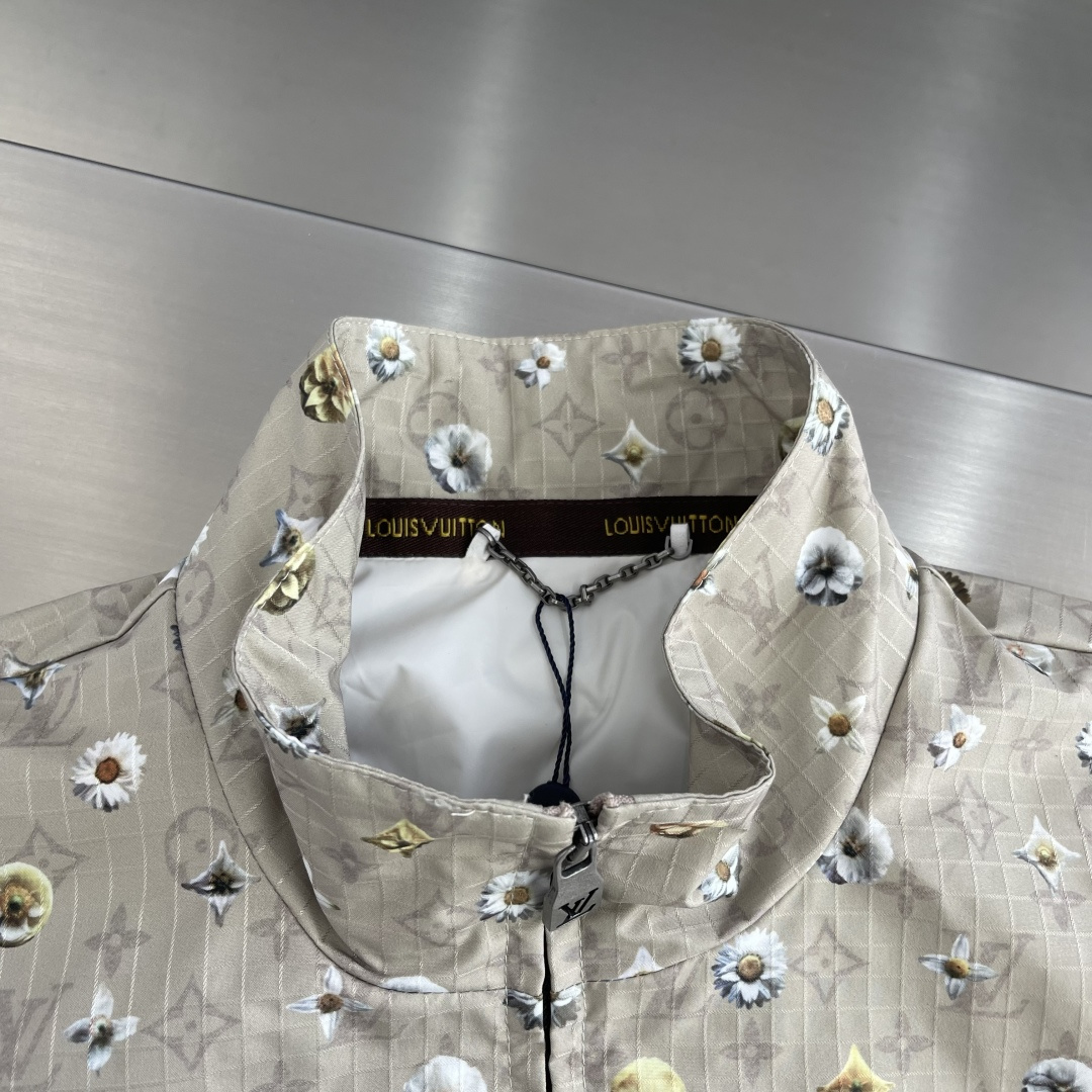 -驴牌 26ss新款春季系列 印花拉链长袖 夹克外套 男女同款 高版本。码数：46. 48 .50. 5