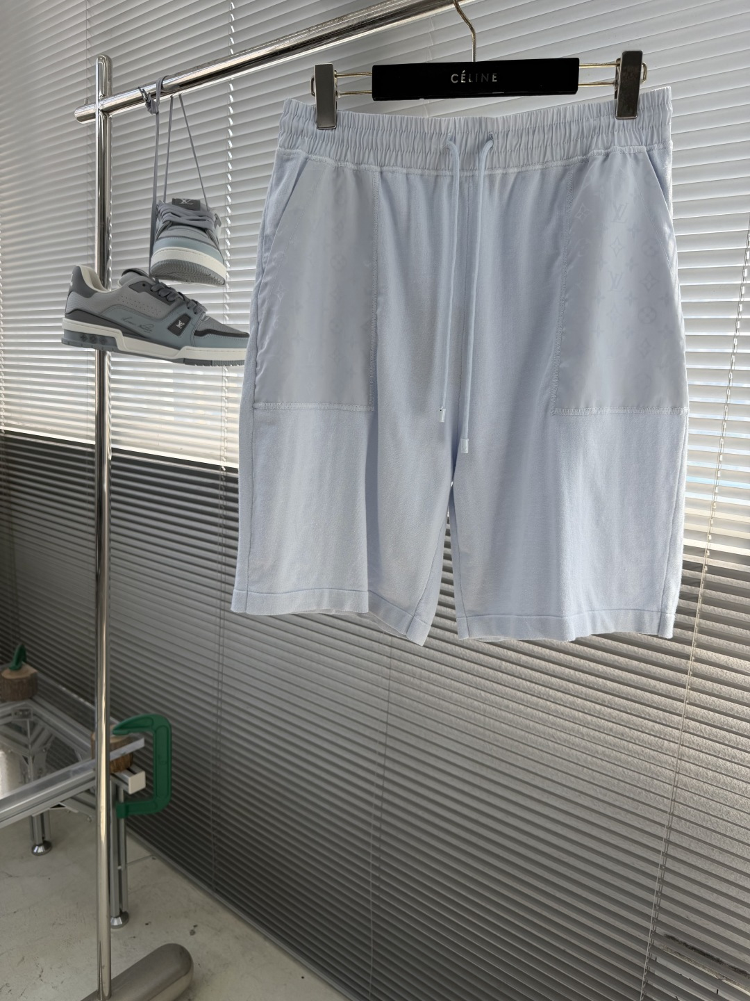 루이비통 남성 반바지 64514