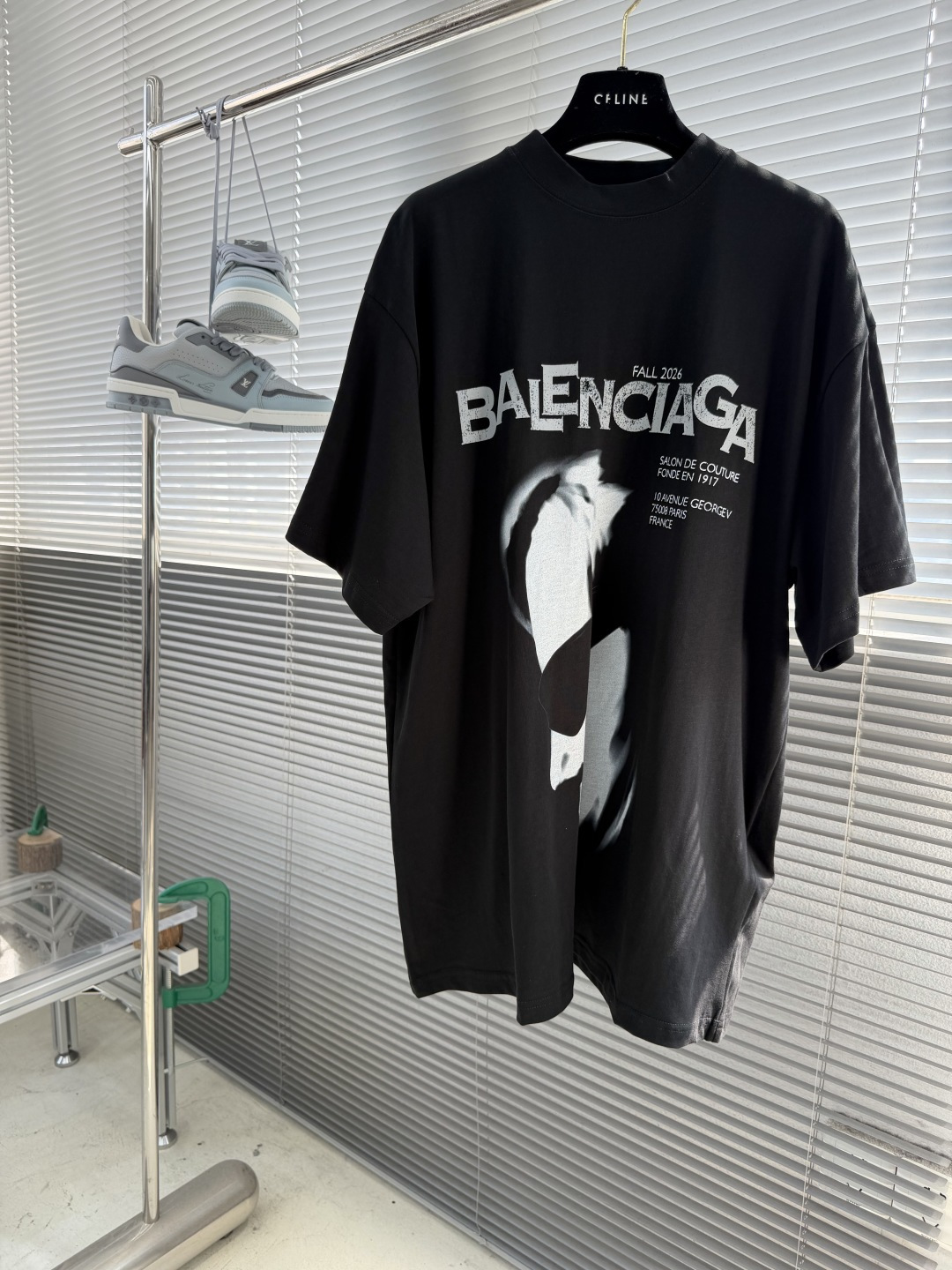 -Balenciag 26ss新款圆领正面饰以印花 T恤 大版型 男款 高版本码数：XS.S.M.L衣长