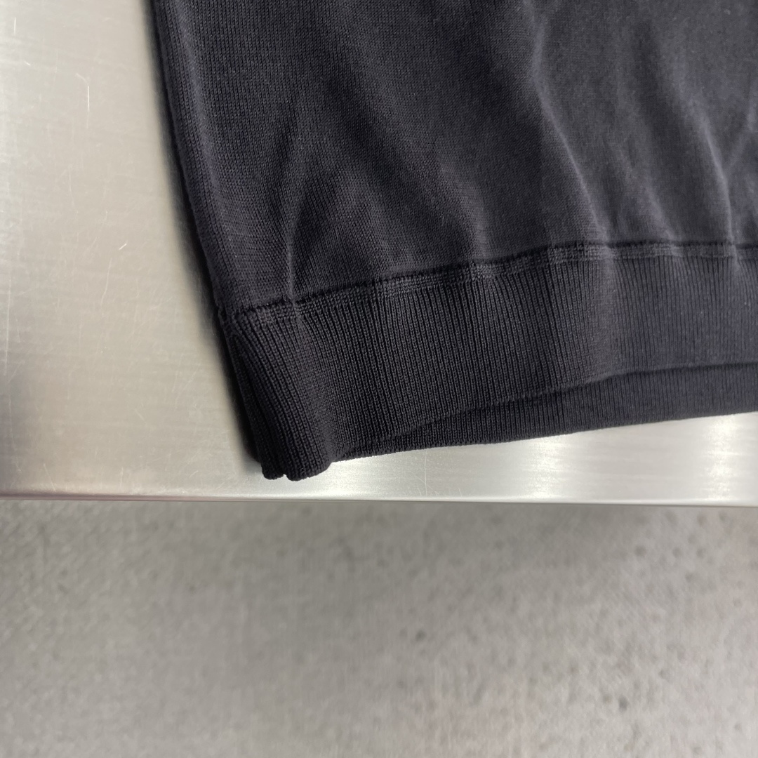 -Z Zegn    26SS春夏新款进口醋酸天丝混纺针织圆领毛衣，男士经典双杠标识提花休闲短袖T恤针织