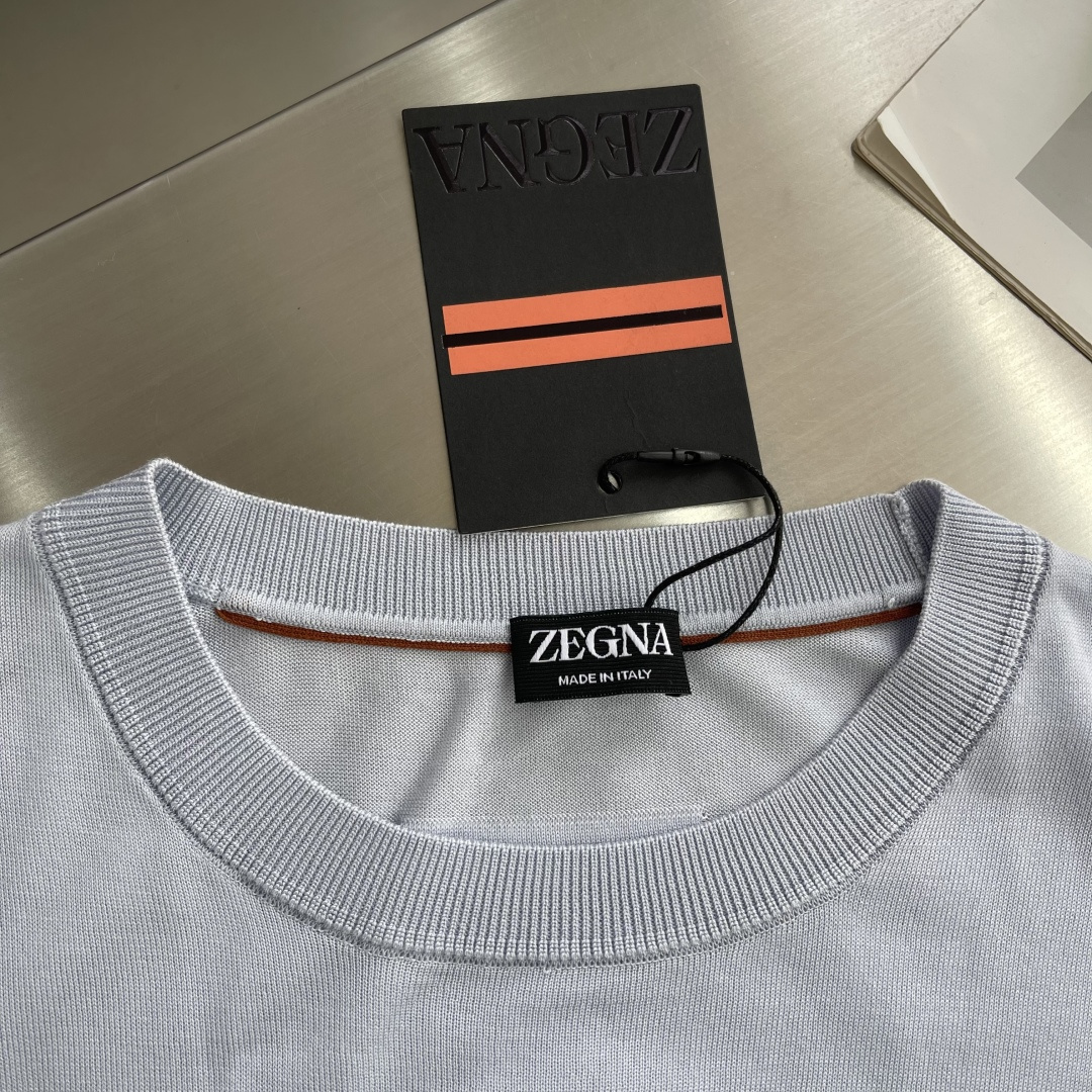 -Z Zegn    26SS春夏新款进口醋酸天丝混纺针织圆领毛衣，男士经典双杠标识提花休闲短袖T恤针织