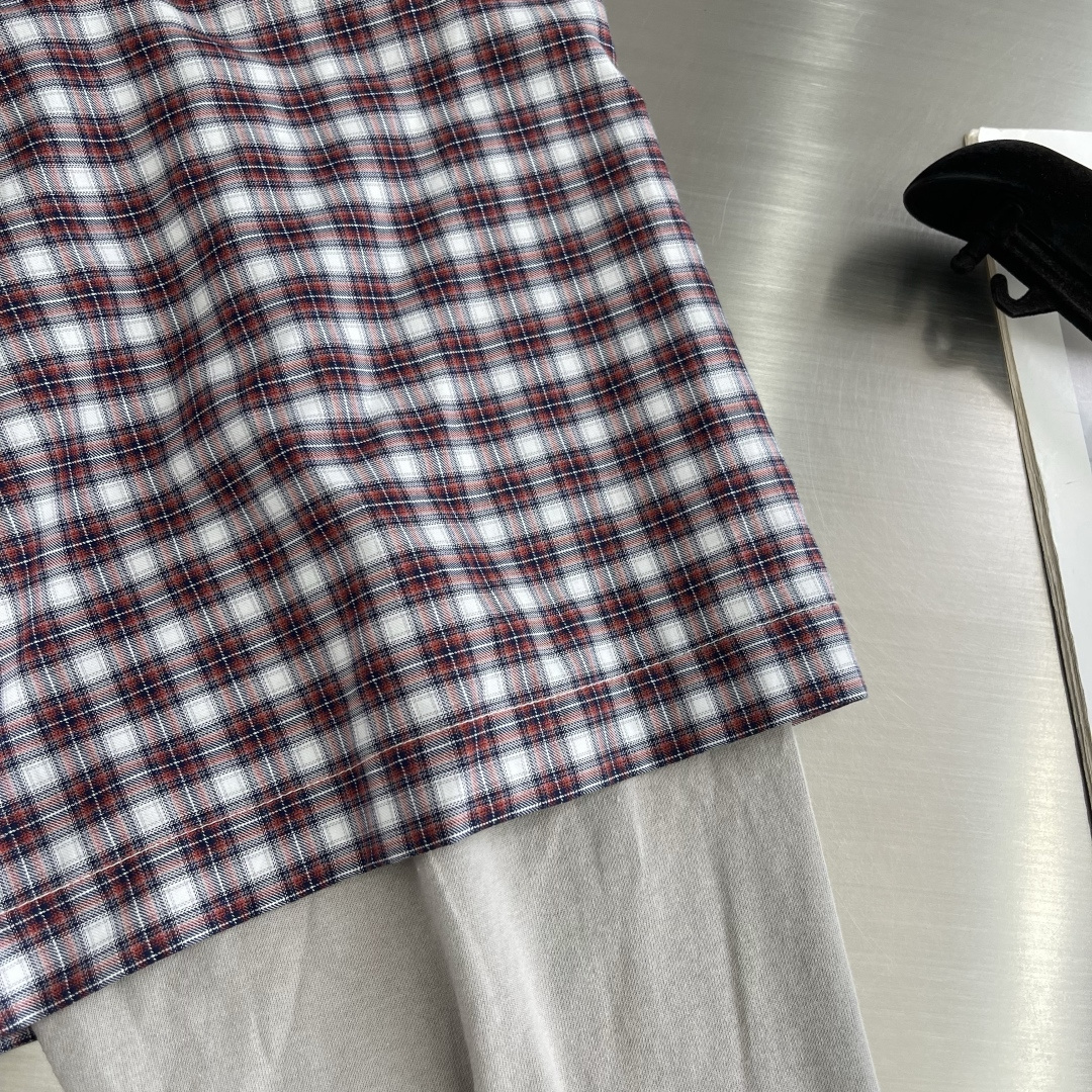 -Balenciag 26ss新款平纹针织面料拼接长袖单排扣 衬衫 宽松版型 高版本。码数：XS.S.M