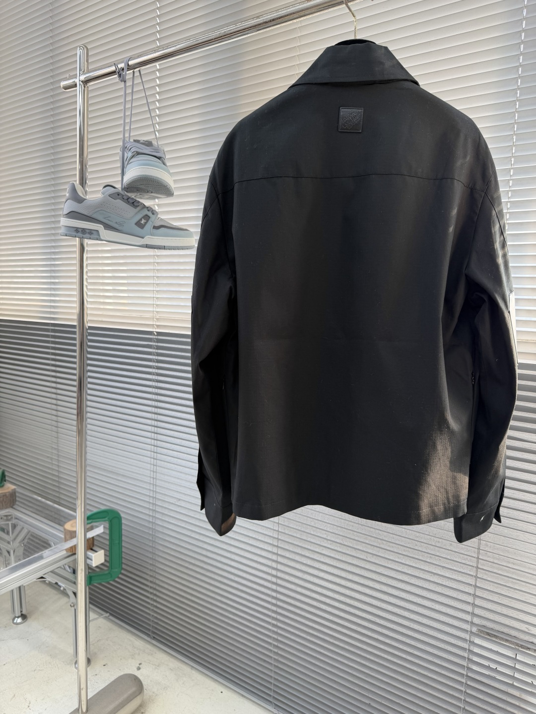 -驴牌 26ss新款春季系列 棉质衬衫领拉链贴袋徽标长袖工装 夹克外套 男女同款 高版本。码数：46.4