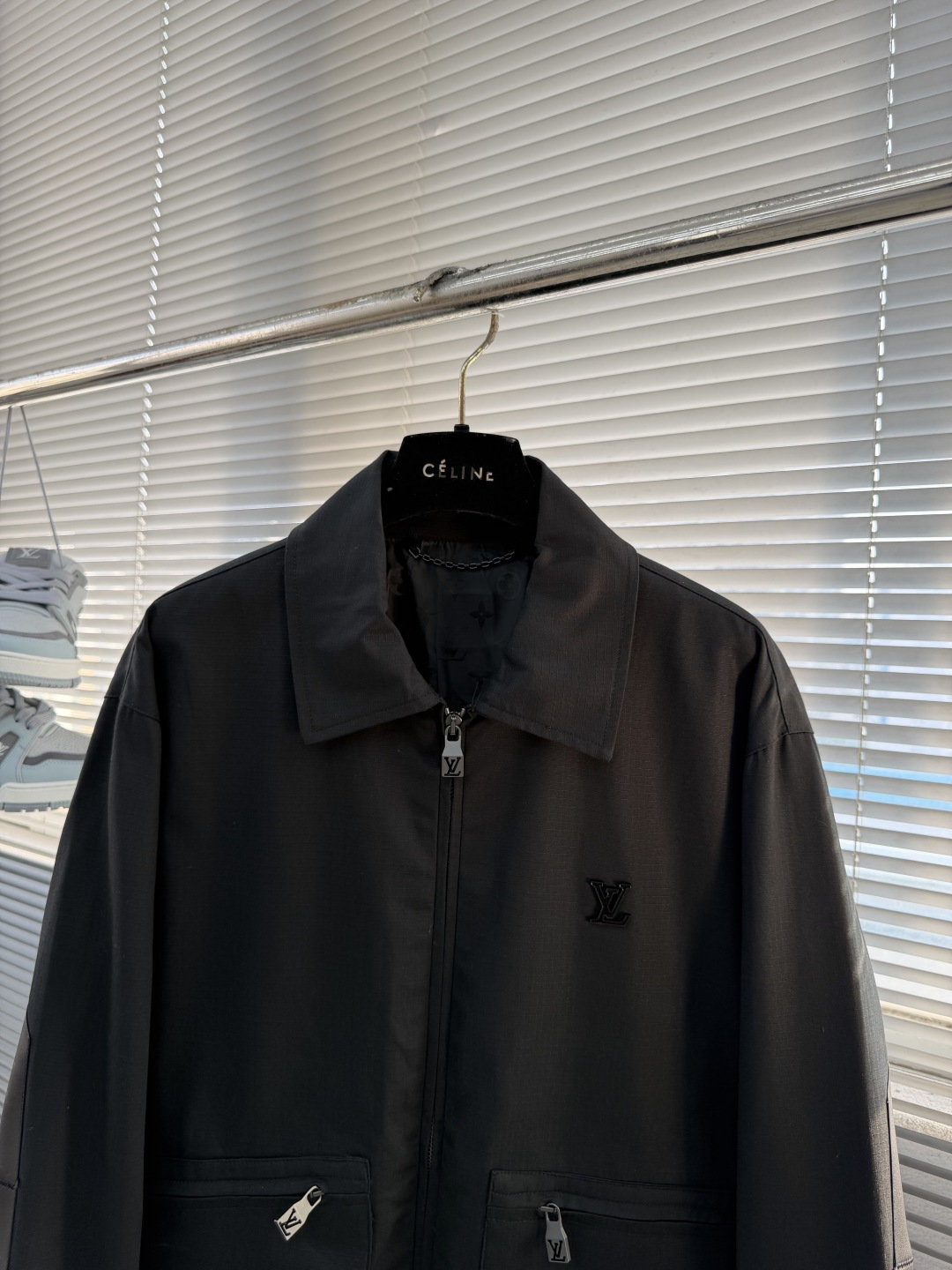 -驴牌 26ss新款春季系列 棉质衬衫领拉链贴袋徽标长袖工装 夹克外套 男女同款 高版本。码数：46.4