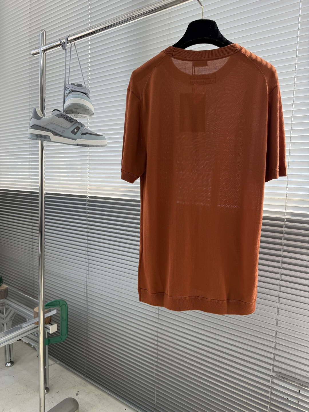 -Z Zegn    26SS春夏新款进口醋酸天丝混纺针织圆领毛衣，男士经典双杠标识提花休闲短袖T恤针织