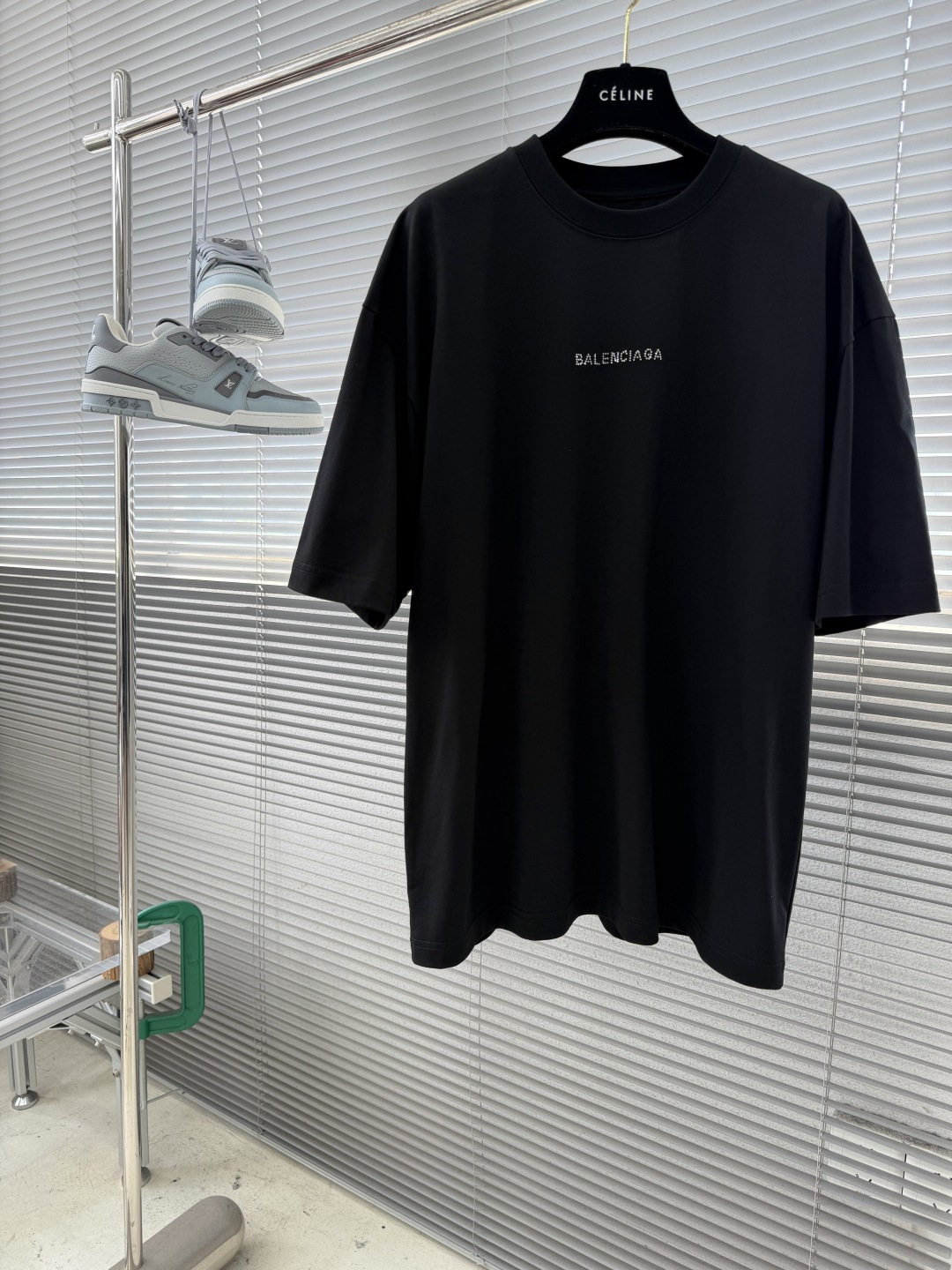 -Balenciag     烫钻字母logo短Tbulingbuling钻钻工艺闪闪发光时尚感拉满搭配