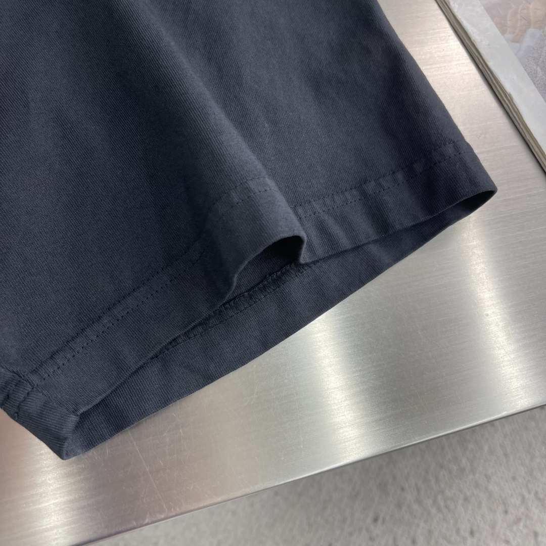-Balenciag    26ss新款  圆领短袖刺绣棉质 T恤 宽松版型 男款码数：XXS. XS.