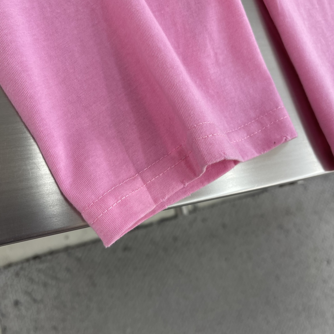 -Acne Studios    喷绘做旧徽标长袖定制云绒爽滑雪感棉 垂感爽滑 细腻透气 一抹奶白悄然绽