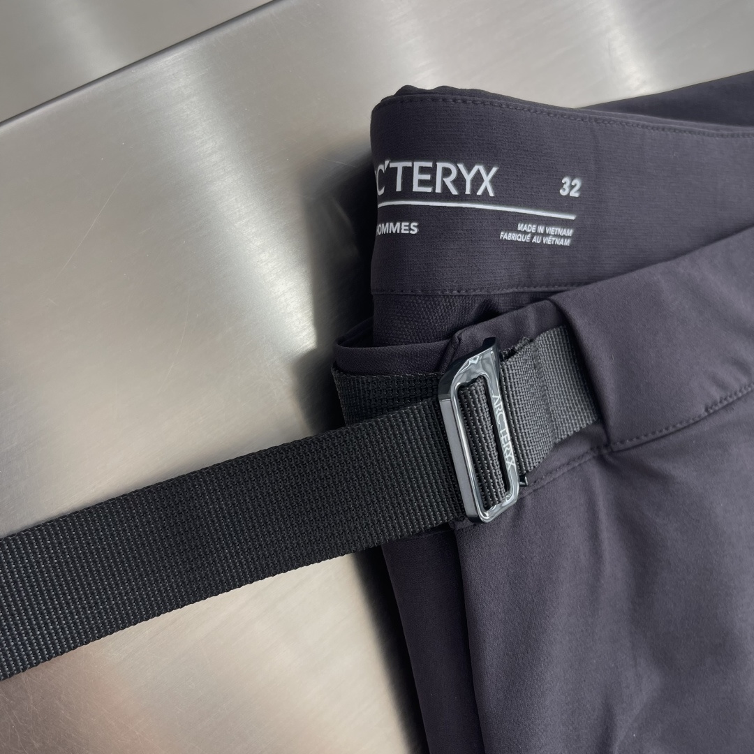 Мужские брюки GAMMA SL PANT легкие с ветрозащитой и водоотталкивающей пропиткой Arc'teryx