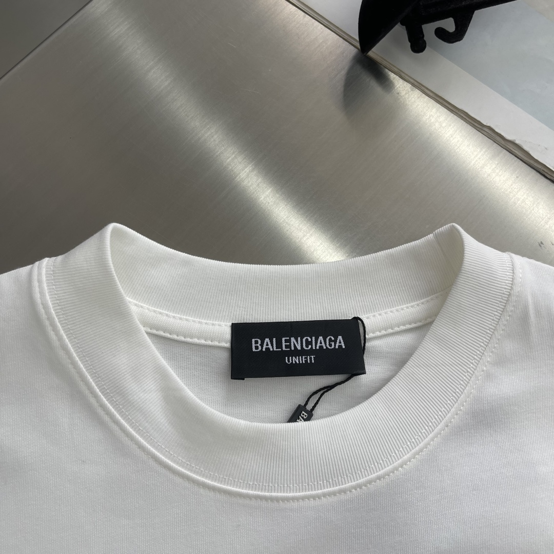 -Balenciag     烫钻字母logo休闲圆领T恤，高端定制 高版本 时尚百搭爆款⚠️宽松版型 