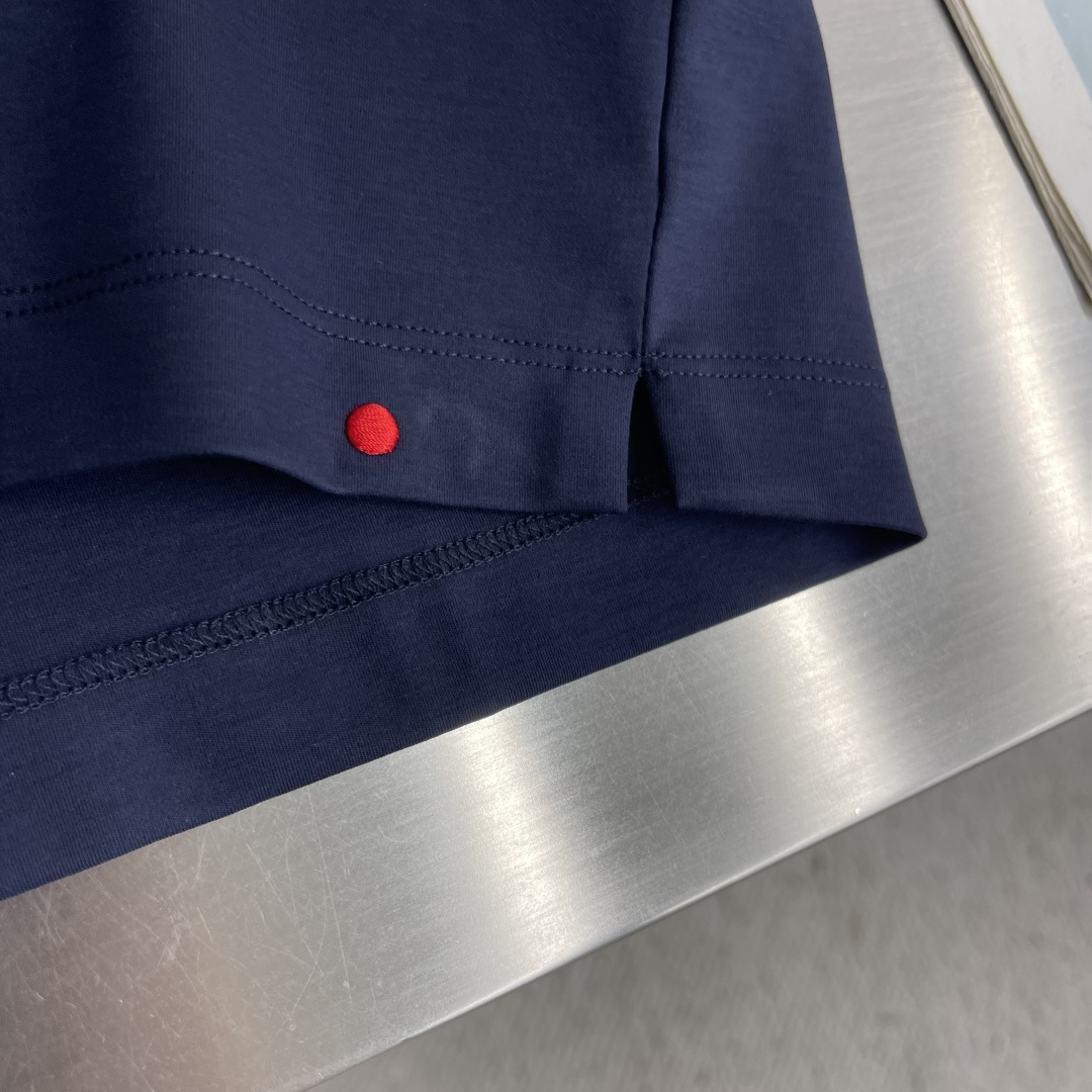-Kiton     26ss春夏新款休闲圆领T恤高端主线系列，高品控老钱们的挚爱经典调性的短袖，延续一