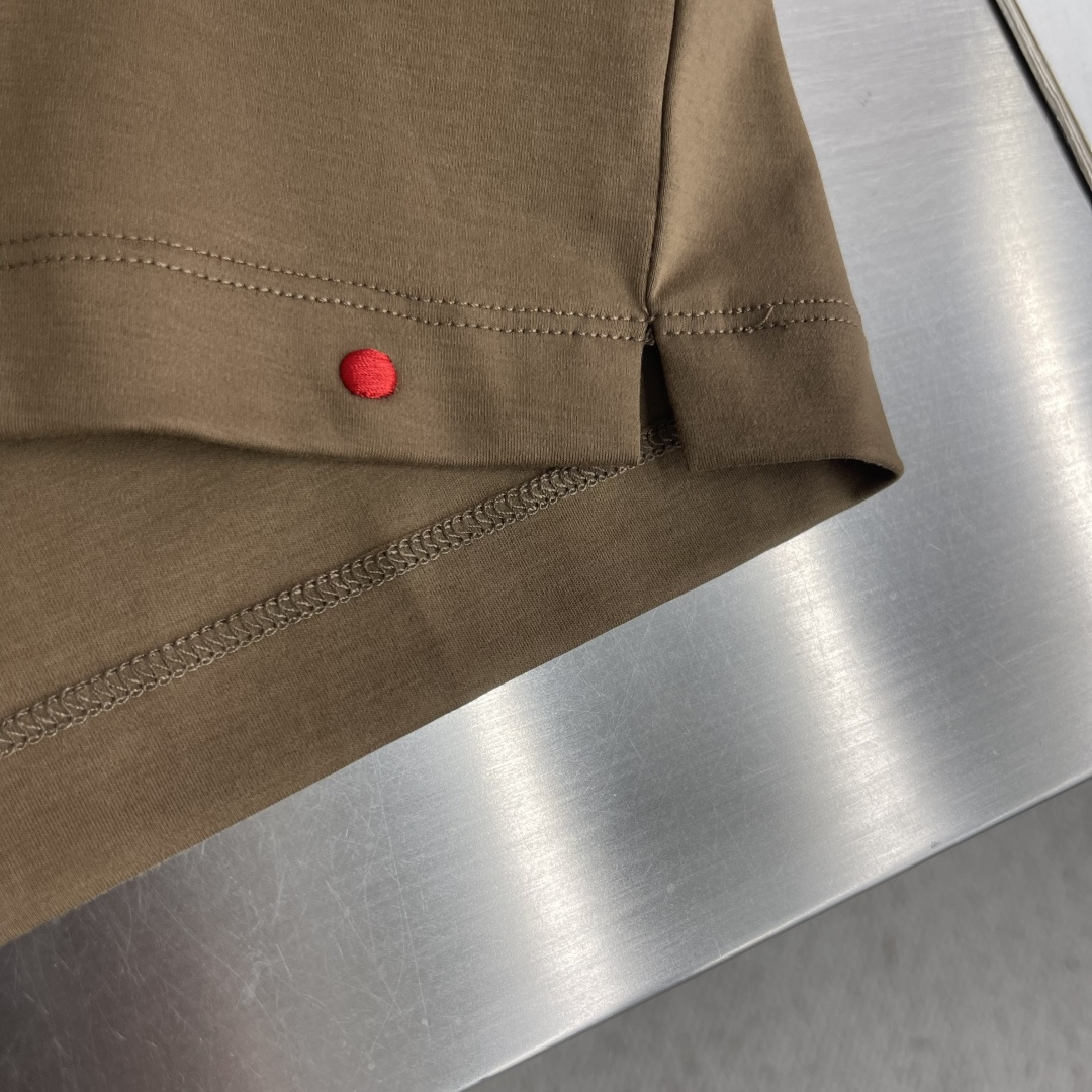 -Kiton     26ss春夏新款休闲圆领T恤高端主线系列，高品控老钱们的挚爱经典调性的短袖，延续一