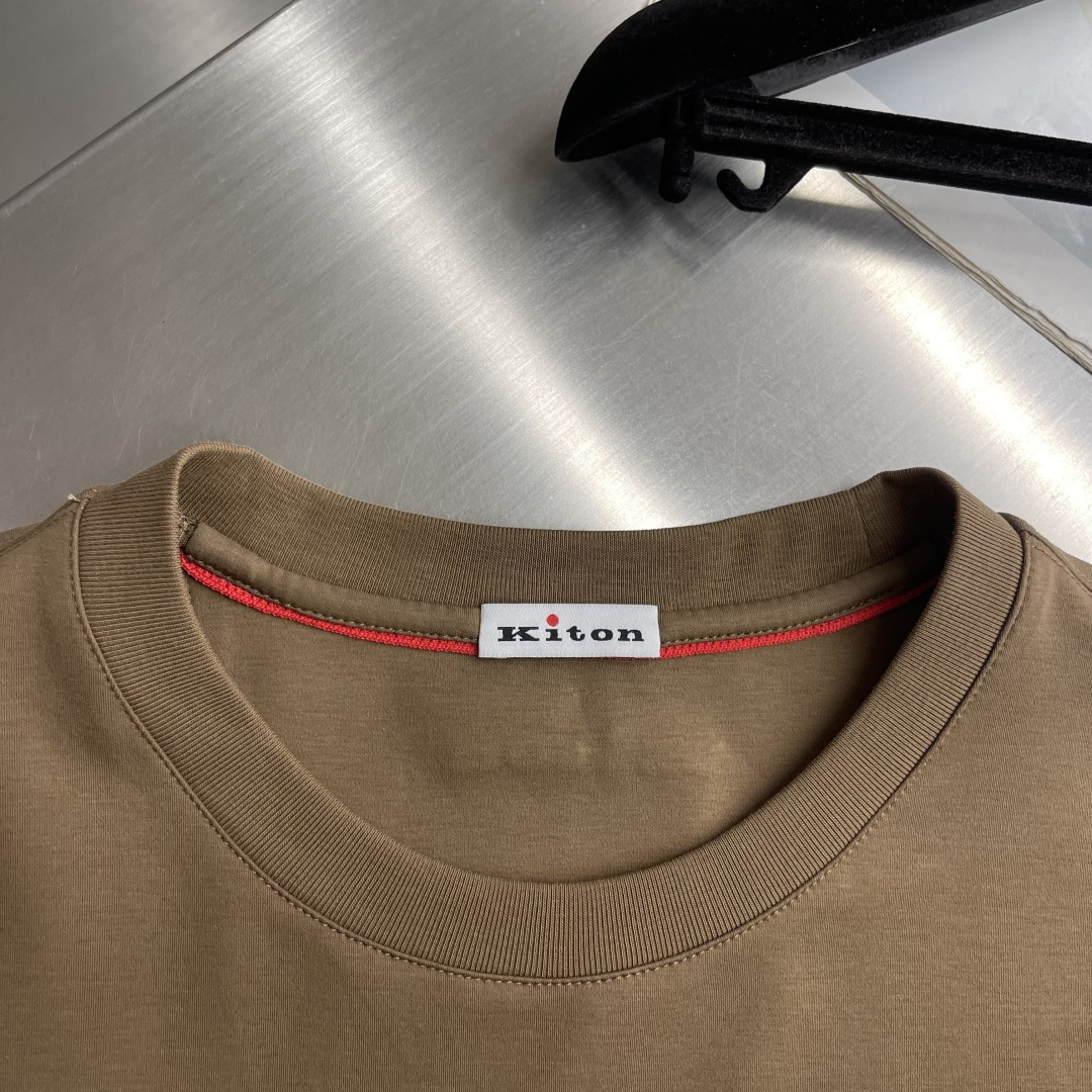 -Kiton     26ss春夏新款休闲圆领T恤高端主线系列，高品控老钱们的挚爱经典调性的短袖，延续一