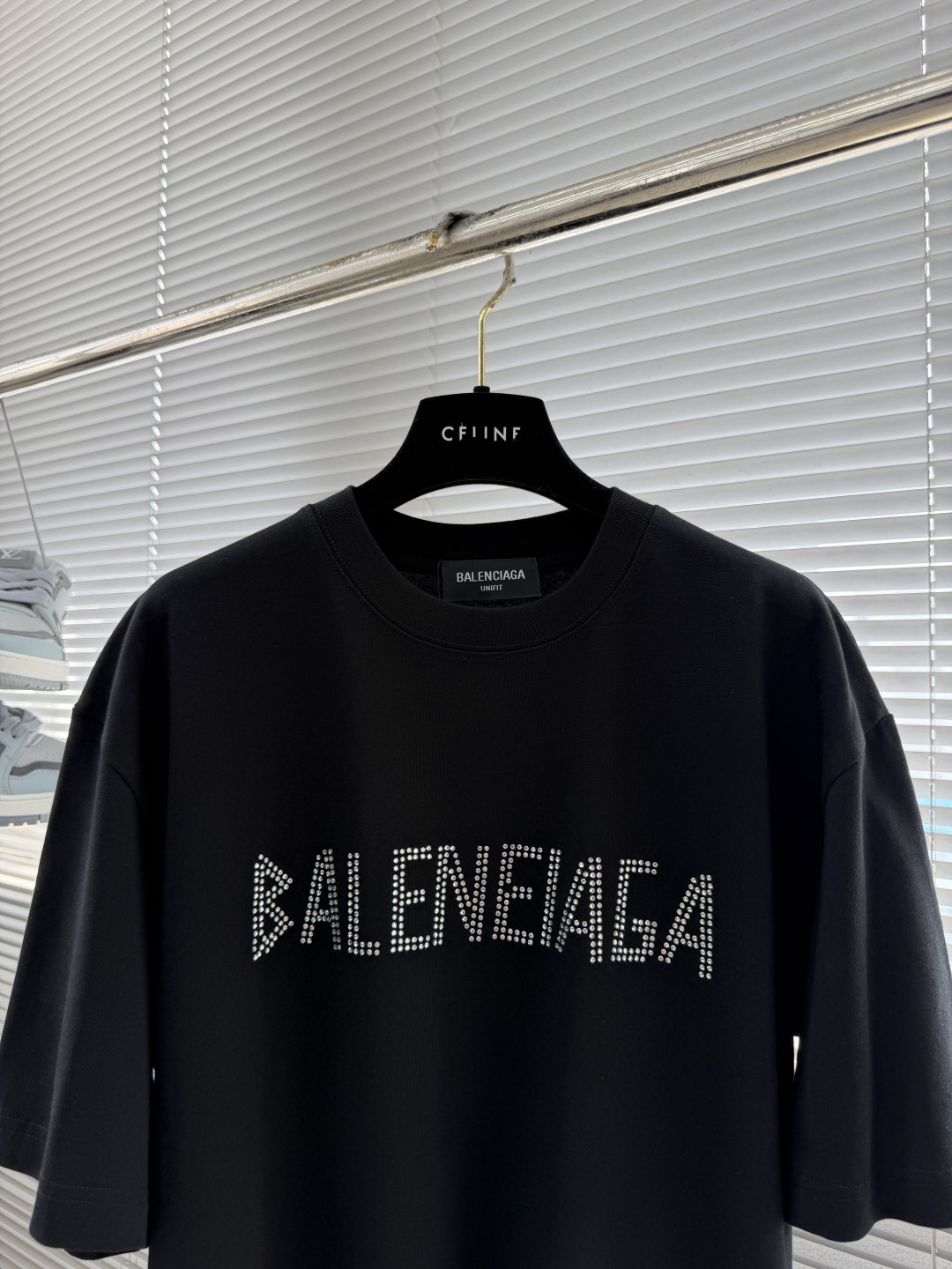 -Balenciag     烫钻字母logo休闲圆领T恤，高端定制 高版本 时尚百搭爆款⚠️宽松版型 
