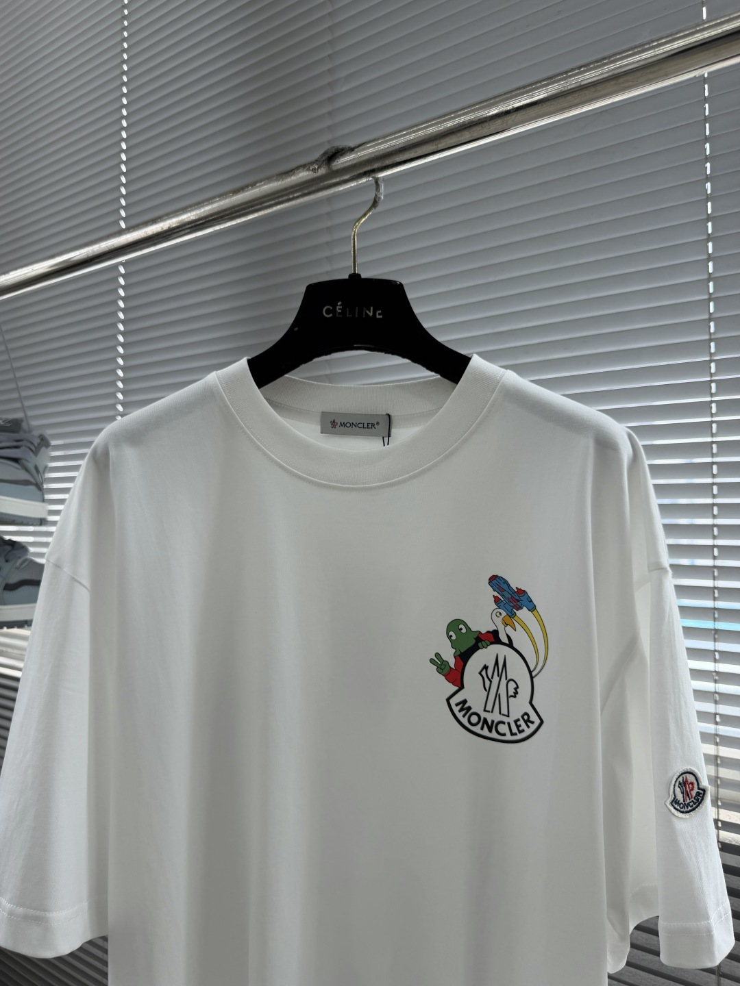 -mon    2026ss 春夏新款短袖圆领T恤 高端订制 设计前卫时尚！品牌logo重工艺设计 高端