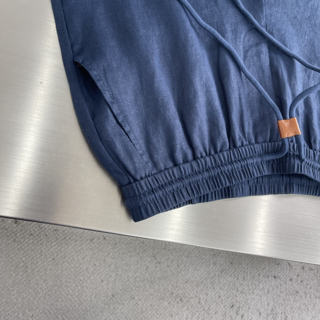 -Loro Piana    100%亚麻皮质扣抽绳休闲长裤一、核心材质与工艺  1. 面料：100%进