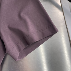 -Loro Piana 26ss春夏新款纯棉圆领短袖面料采用91%棉+9%氨纶 这样的比例在保留柔 -Loro Piana 26ss春夏新款纯棉圆领短袖面料采用91%棉+9%氨纶 这样的比例在保留柔