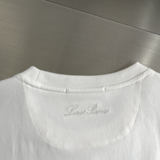 -Loro Piana 26ss春夏新款纯棉圆领短袖面料采用91%棉+9%氨纶 这样的比例在保留柔 -Loro Piana 26ss春夏新款纯棉圆领短袖面料采用91%棉+9%氨纶 这样的比例在保留柔