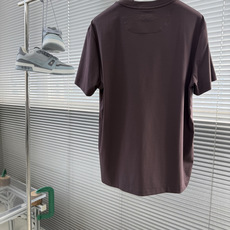 -Loro Piana 26ss春夏新款纯棉圆领短袖面料采用91%棉+9%氨纶 这样的比例在保留柔 -Loro Piana 26ss春夏新款纯棉圆领短袖面料采用91%棉+9%氨纶 这样的比例在保留柔