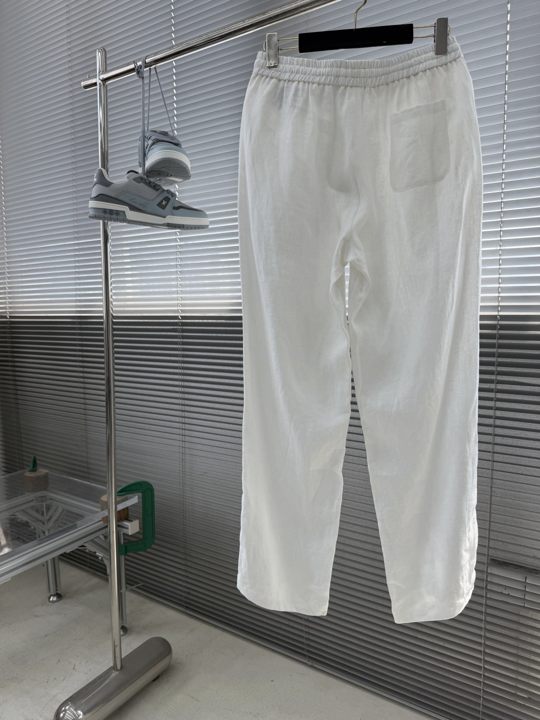 -Loro Piana     100%亚麻抽绳休闲裤｜自然呼吸感，定义夏日自在精选100%天然亚麻面料