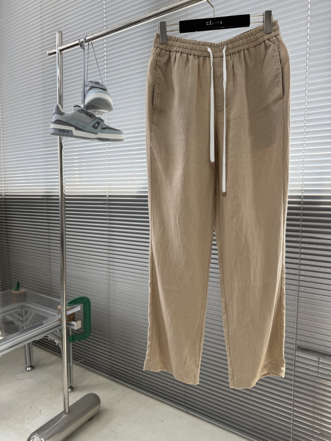 -Loro Piana     100%亚麻抽绳休闲裤｜自然呼吸感，定义夏日自在精选100%天然亚麻面料
