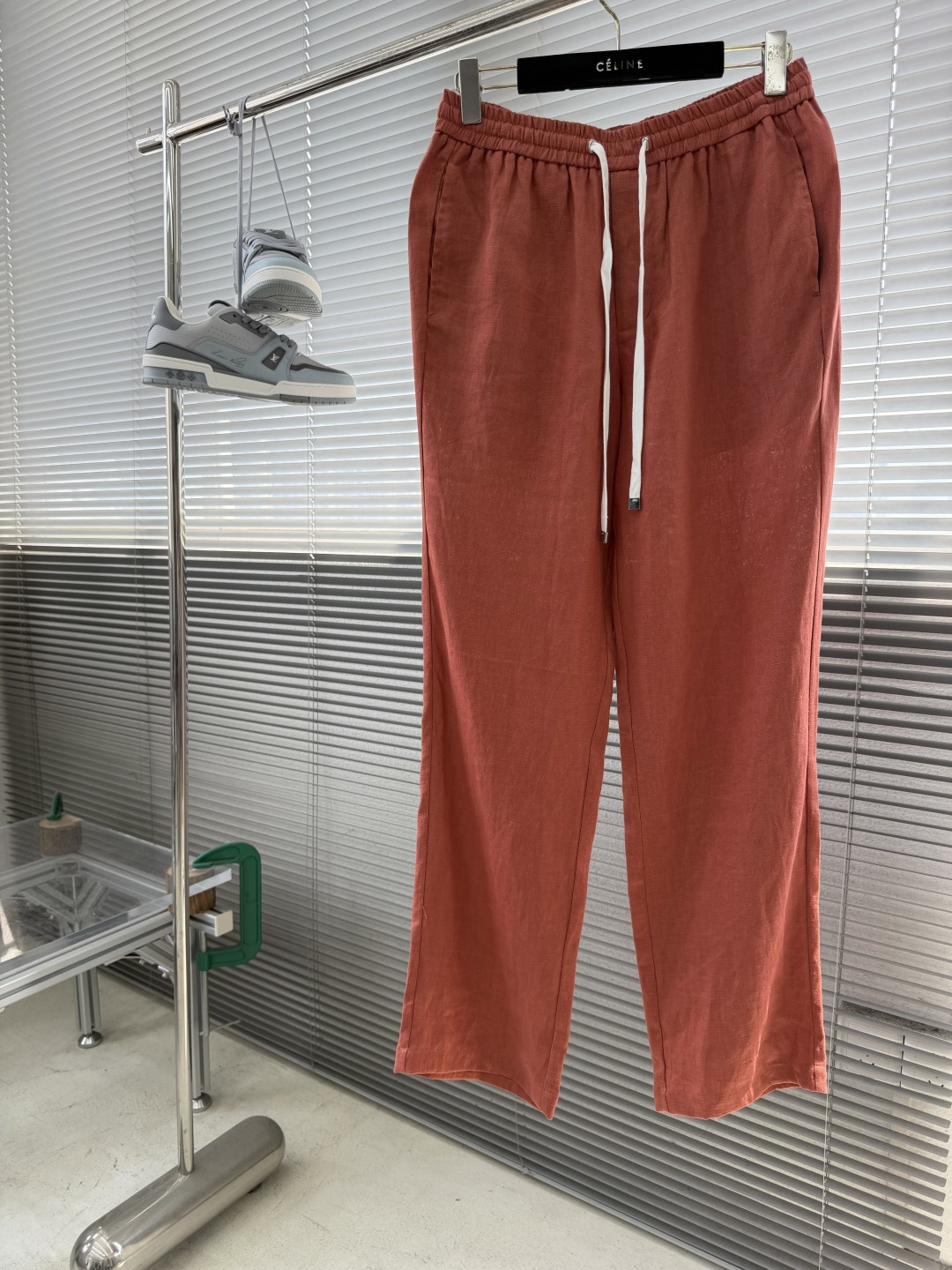 -Loro Piana     100%亚麻抽绳休闲裤｜自然呼吸感，定义夏日自在精选100%天然亚麻面料