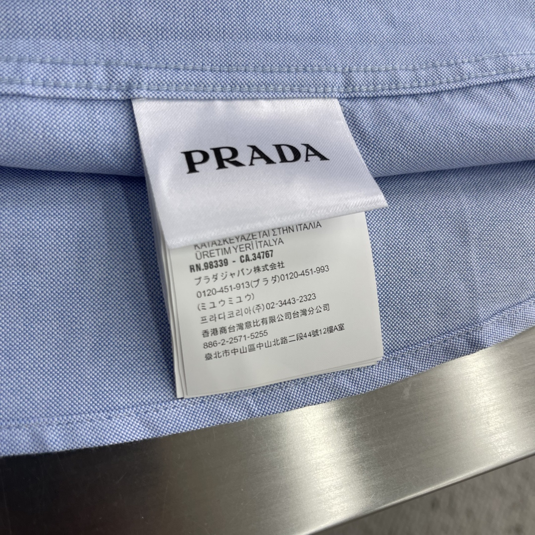 -PRAD    刺绣徽标衬衫定制奢韧双纬牛津纺 挺括有型 舒适透气 以温柔的月光浸白为底 勾勒高级感的