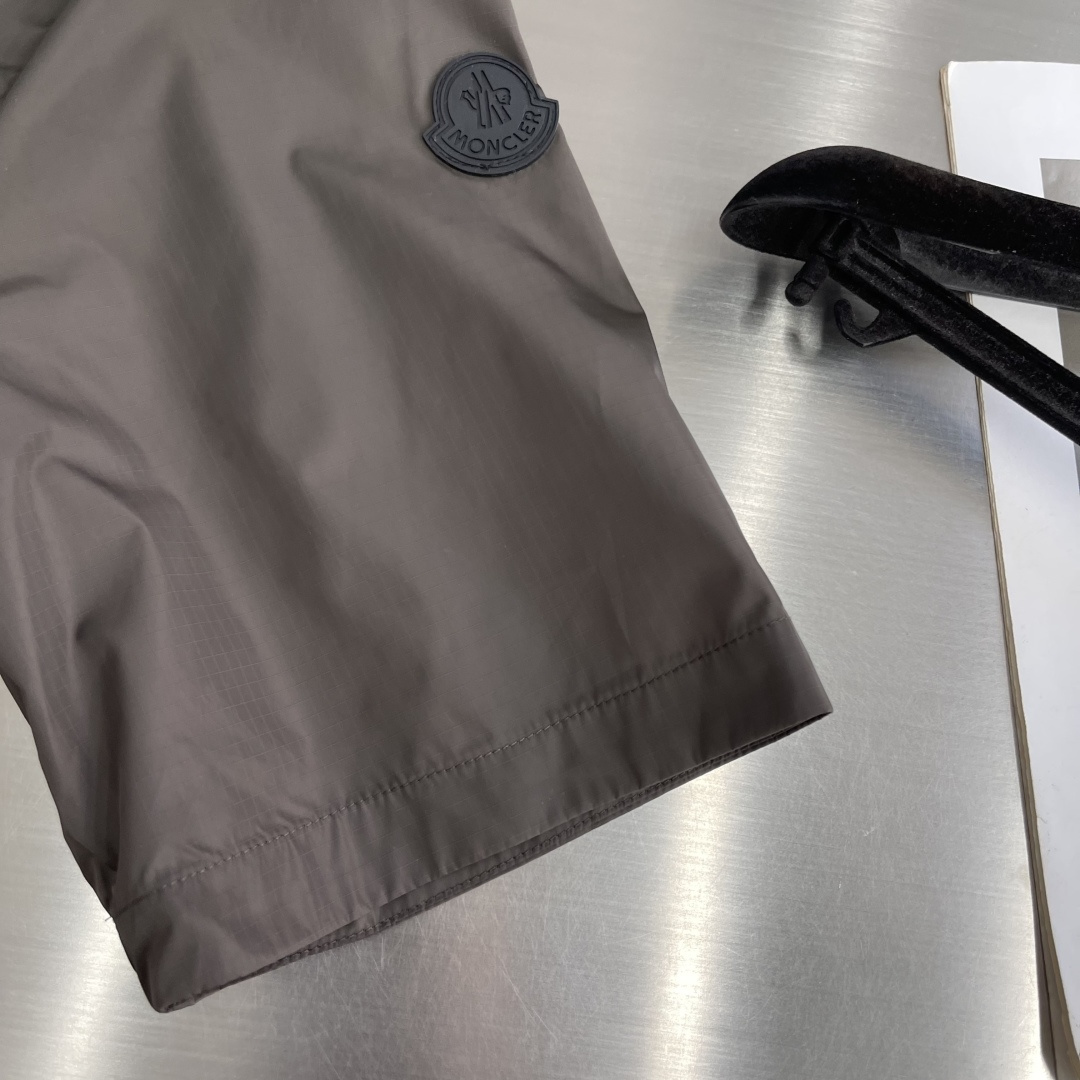路铂廷 Christian Louboutin 高级成衣风衣外套及大衣服饰 #37D5095F 5